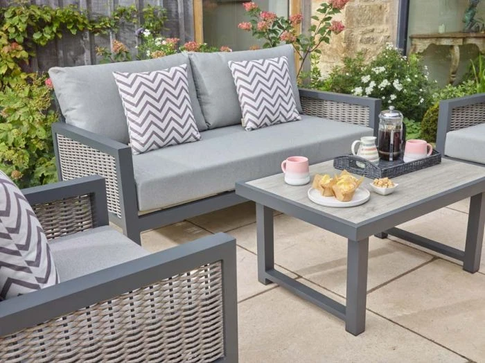 Bramblecrest Buckland 2 Seat Sofa Set W Coffee Table & 2 Sofa Chairs - Image 2