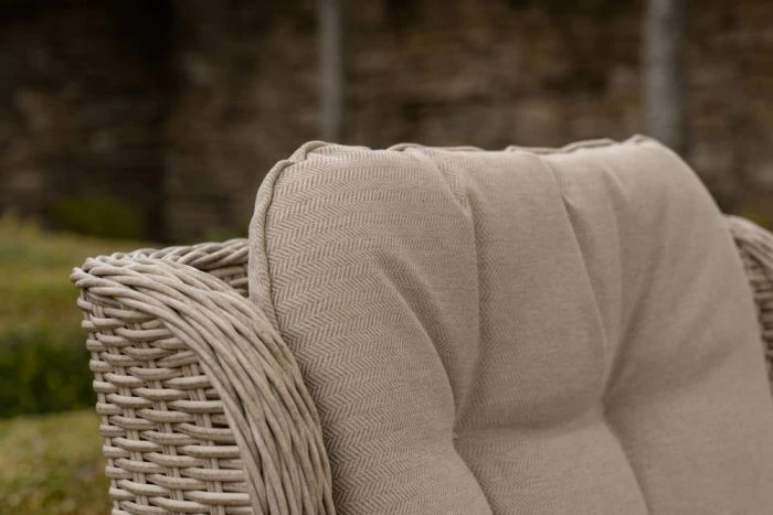 Bramblecrest Chedworth 6 Seat Set W 140Cm Round Table W Lazy Susan & Parasol - Image 2