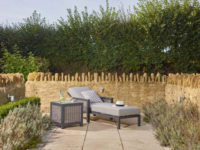 Bramblecrest Buckland Lounger & Coffee Table - Image 2